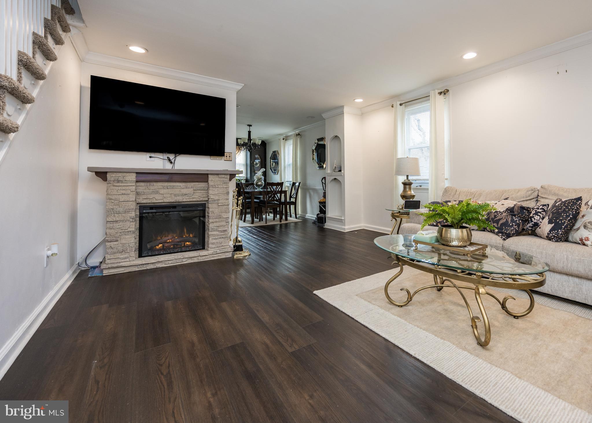 BURHOLME - Residential