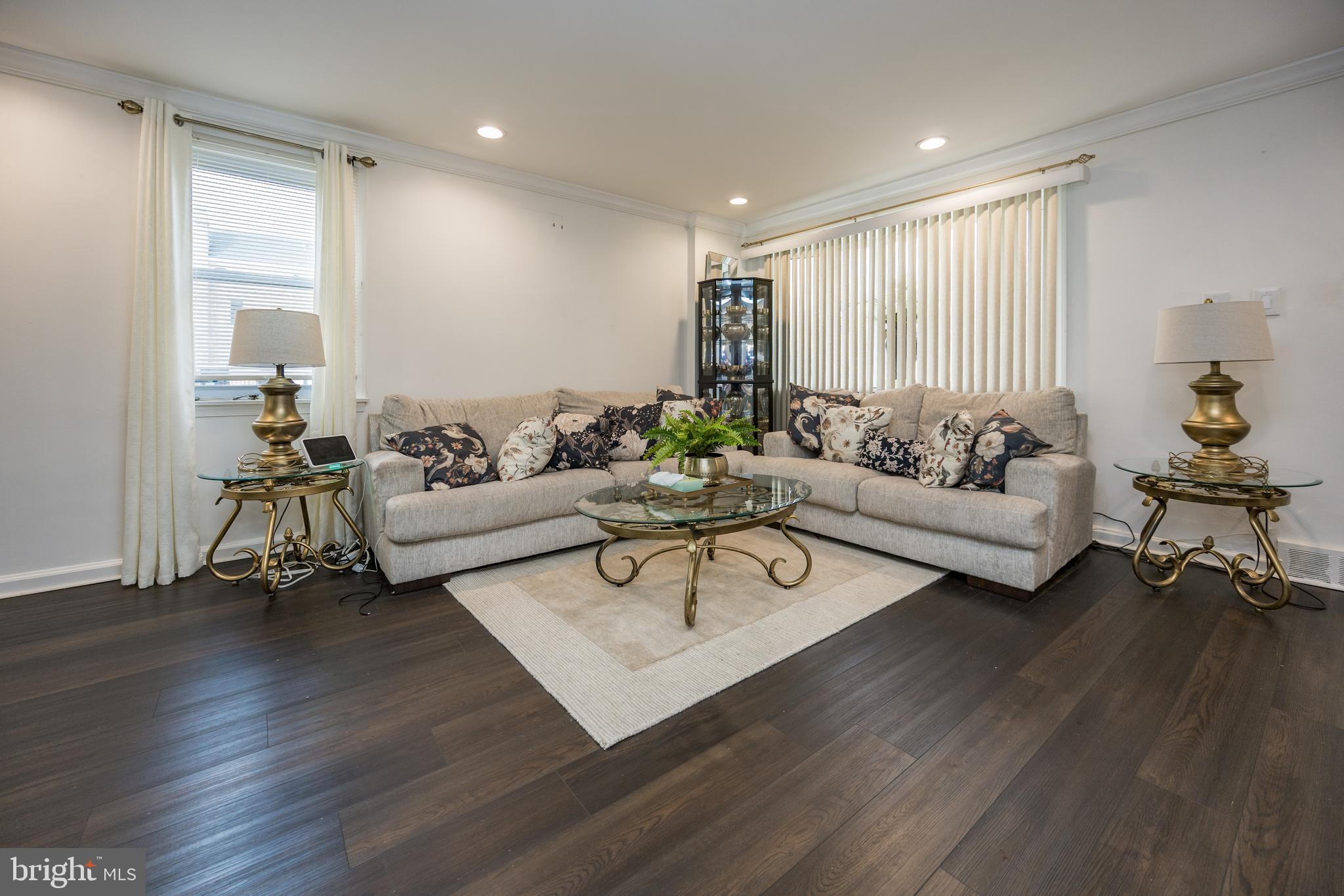 BURHOLME - Residential