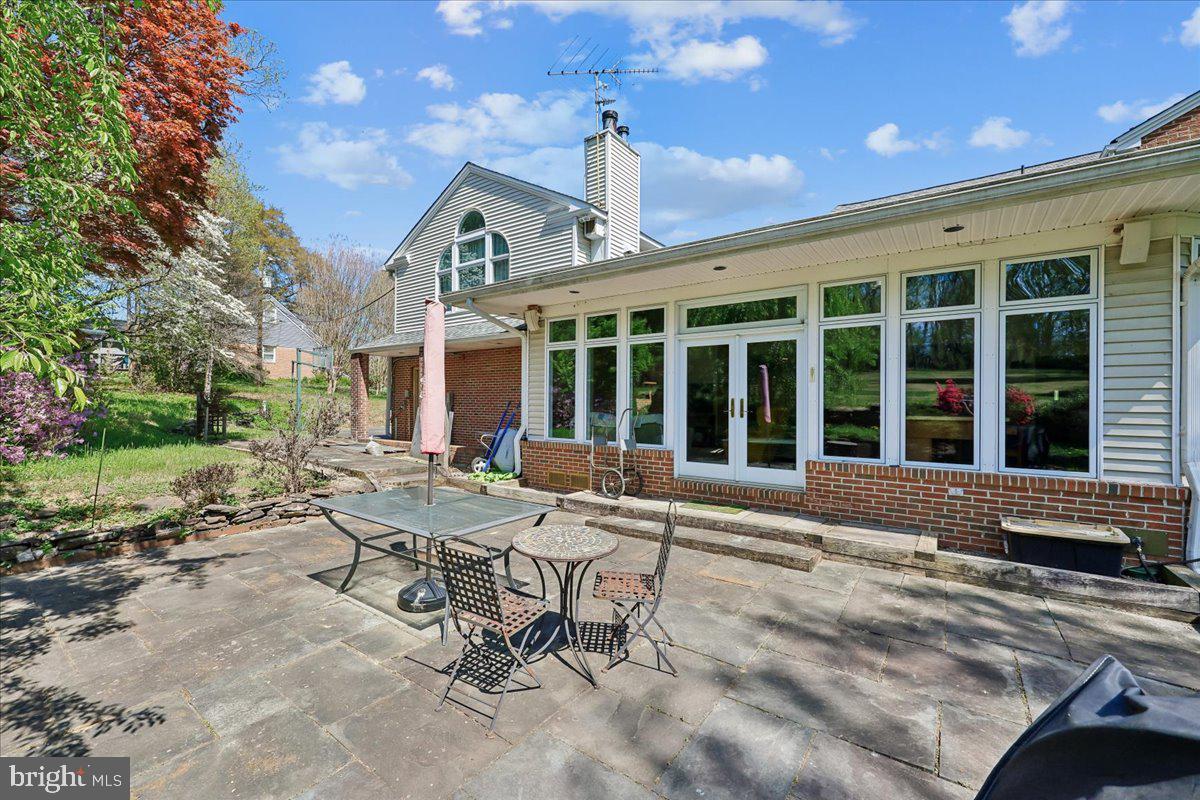 ANCIENT OAK - Residential