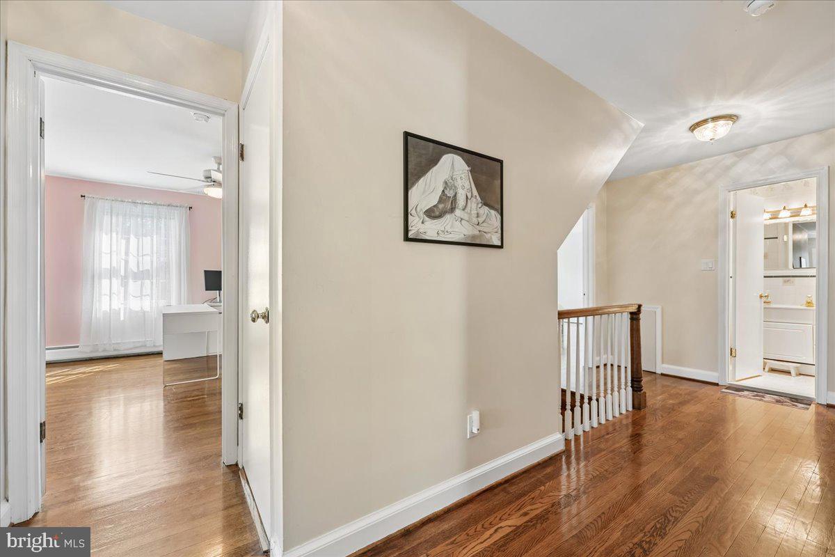 ANCIENT OAK - Residential