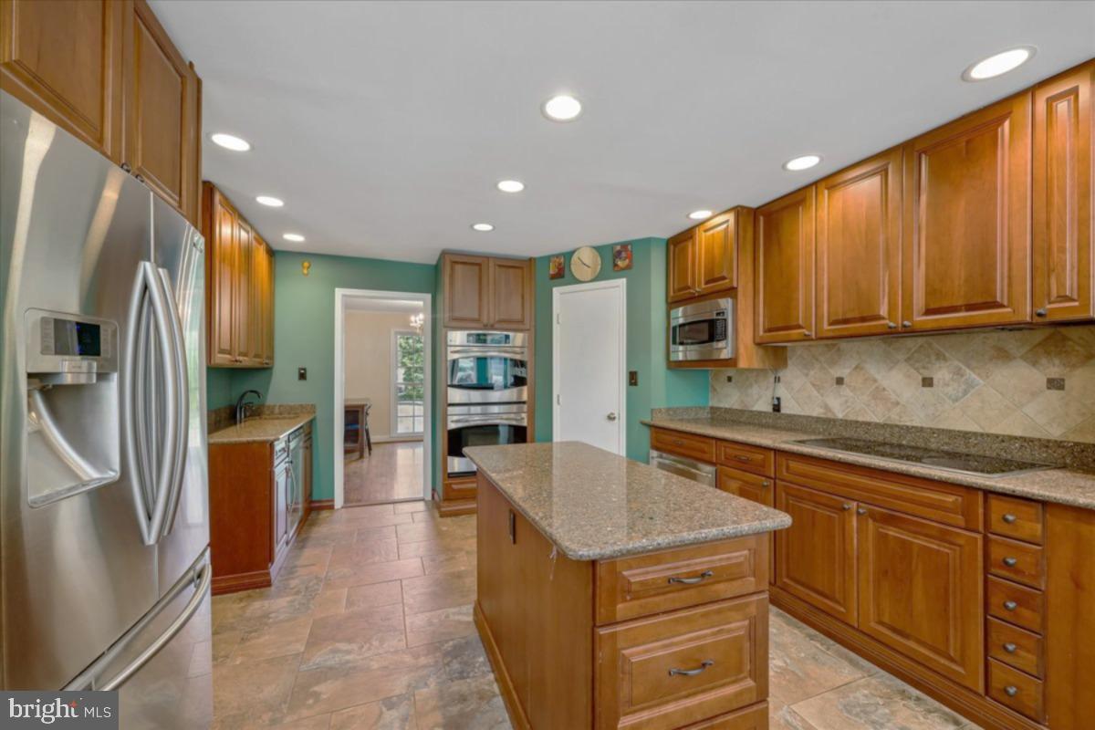 ANCIENT OAK - Residential