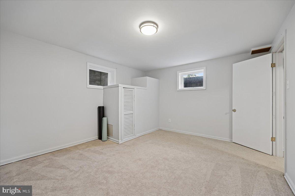 ANCIENT OAK - Residential