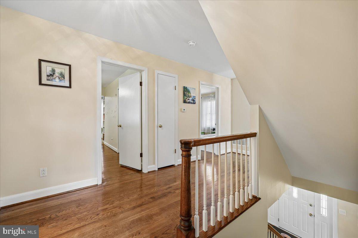 ANCIENT OAK - Residential