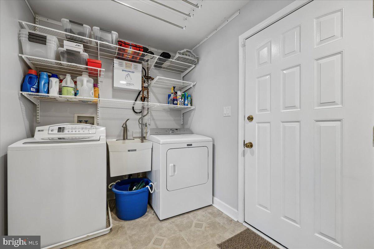 ANCIENT OAK - Residential