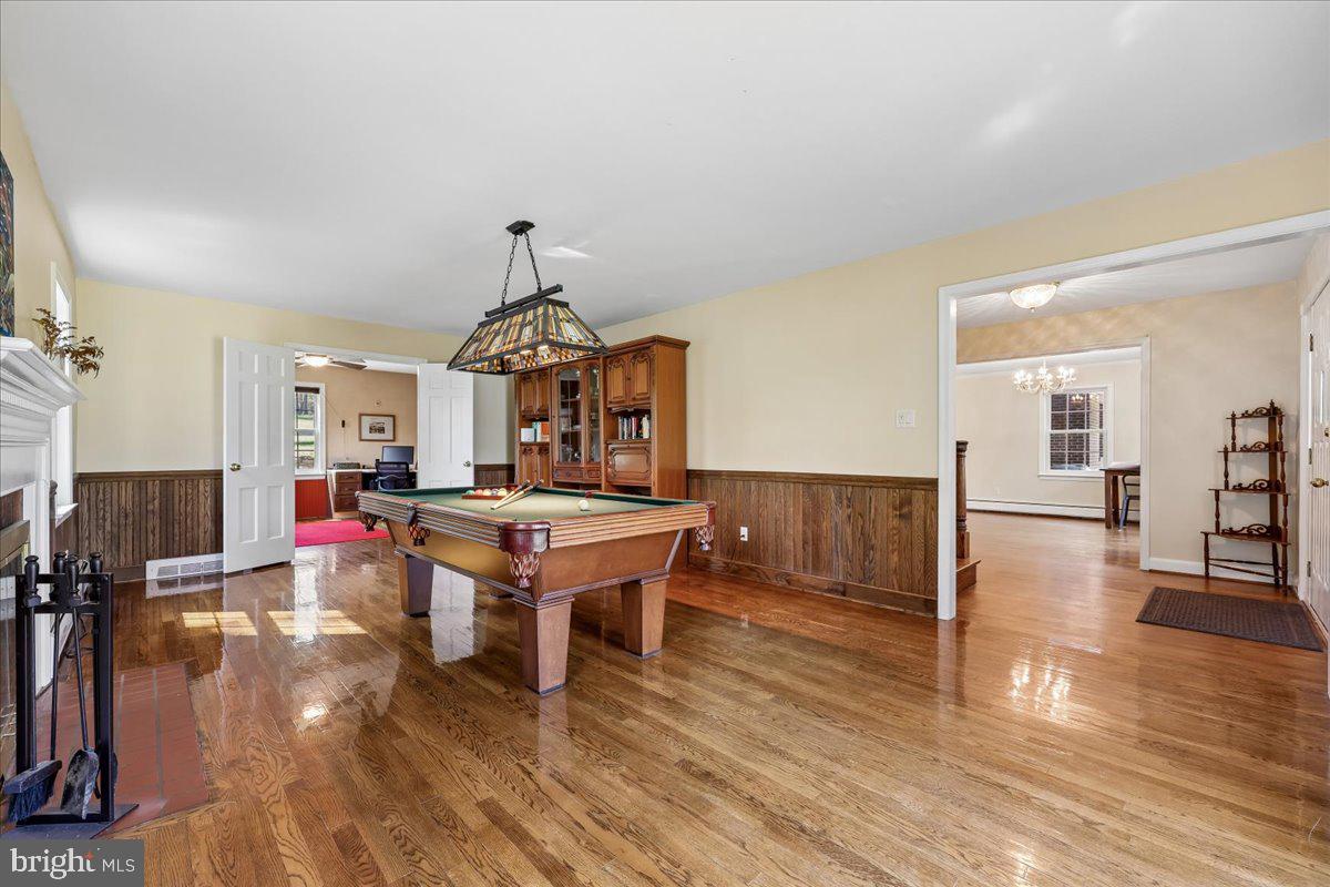 ANCIENT OAK - Residential