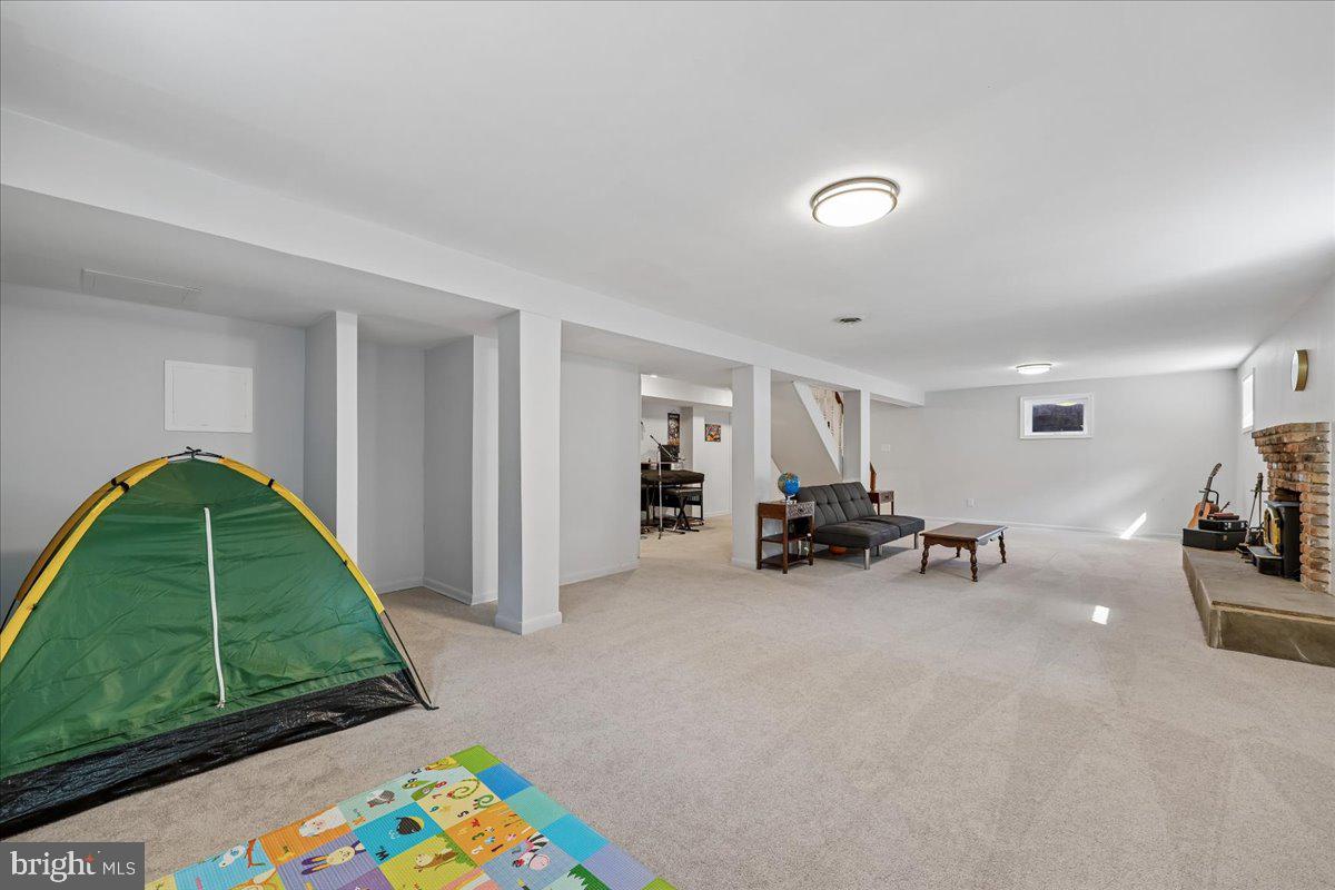 ANCIENT OAK - Residential