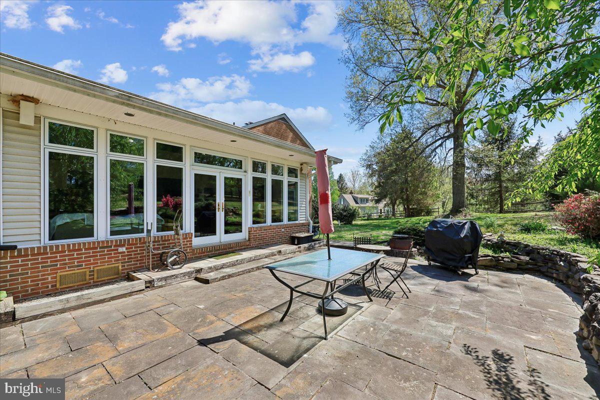 ANCIENT OAK - Residential