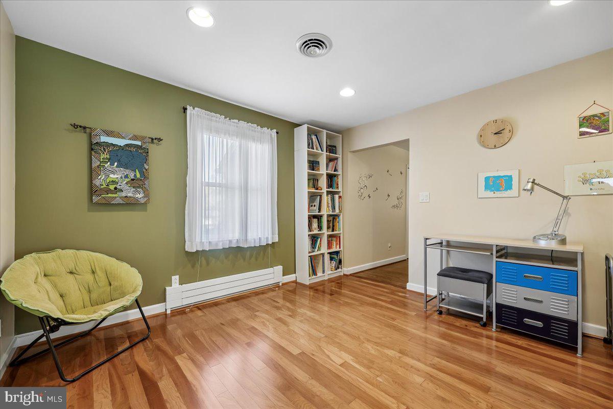 ANCIENT OAK - Residential