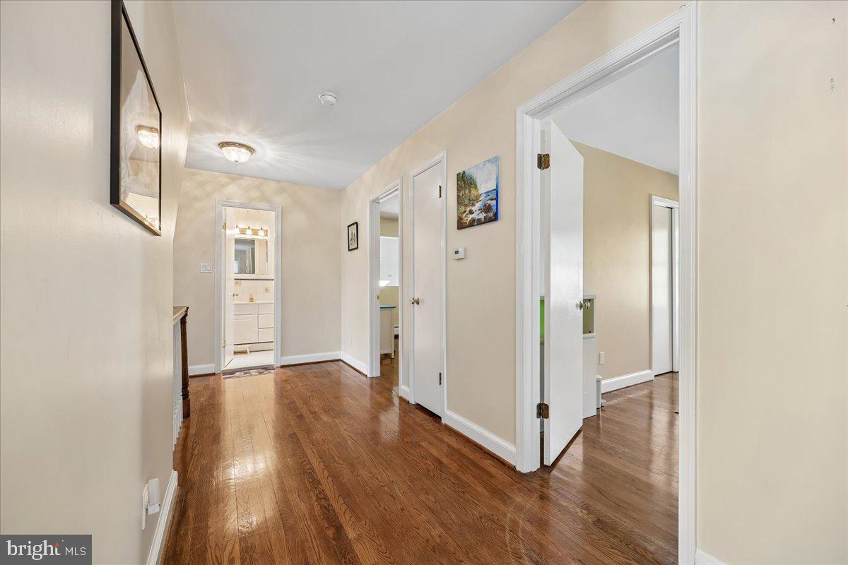 ANCIENT OAK - Residential