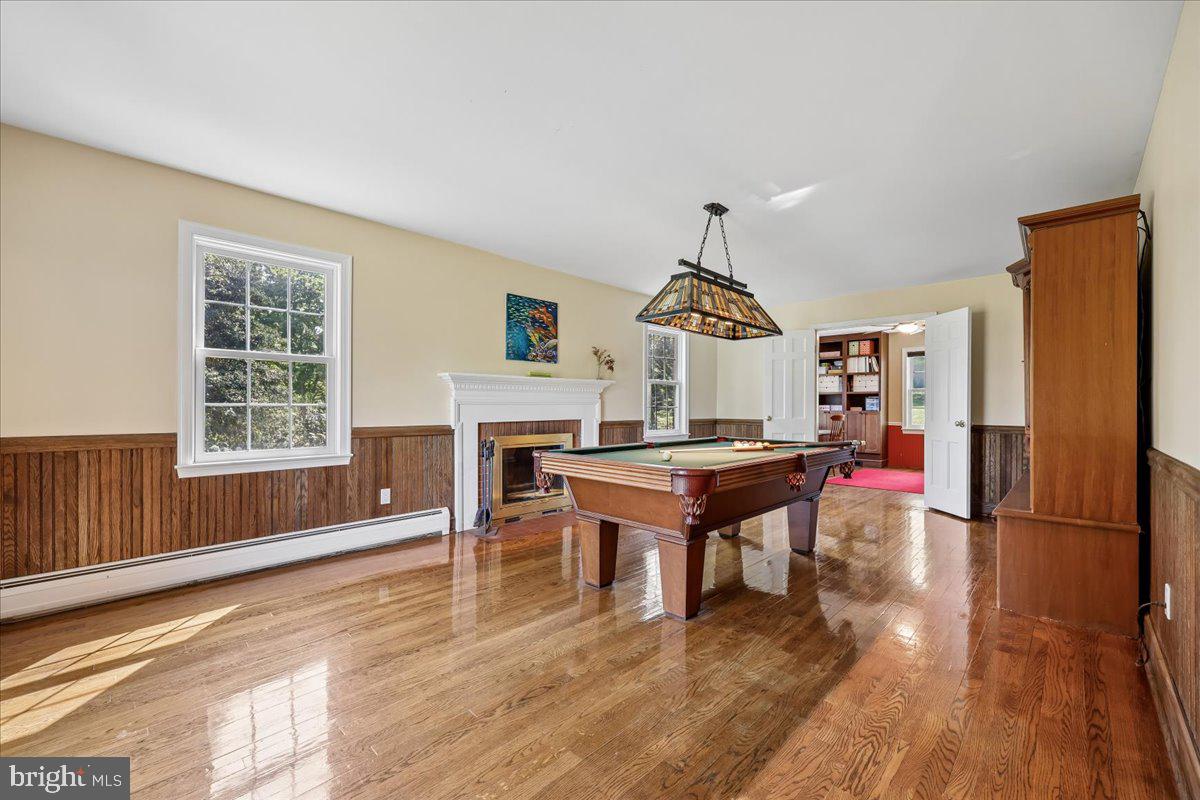 ANCIENT OAK - Residential