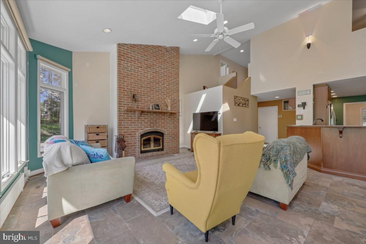 ANCIENT OAK - Residential