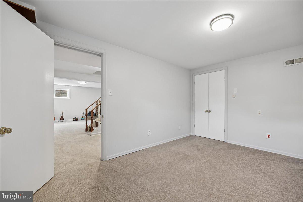 ANCIENT OAK - Residential