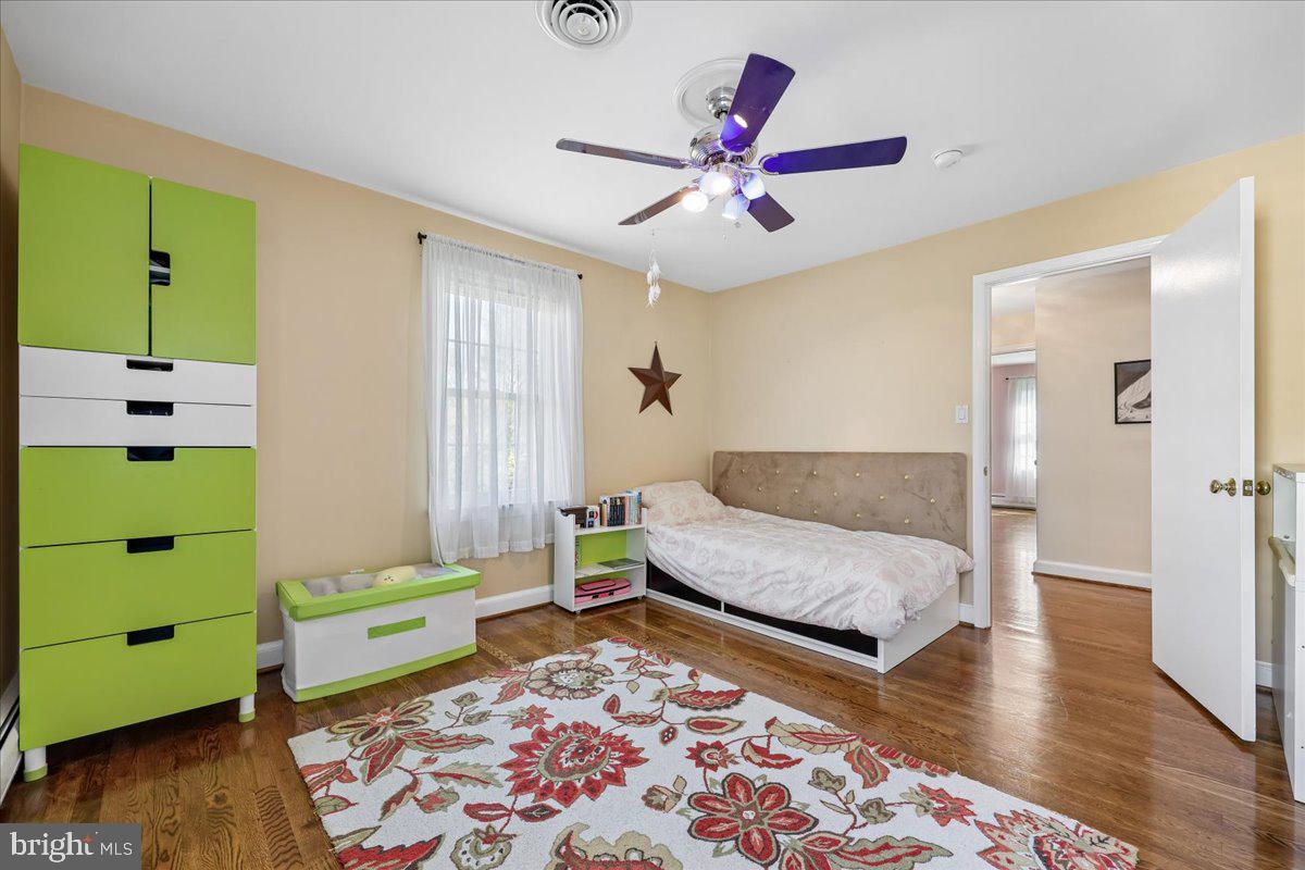 ANCIENT OAK - Residential