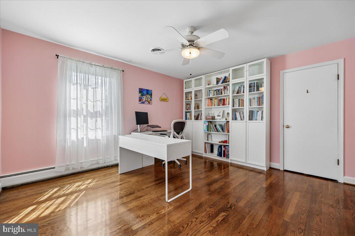 ANCIENT OAK - Residential