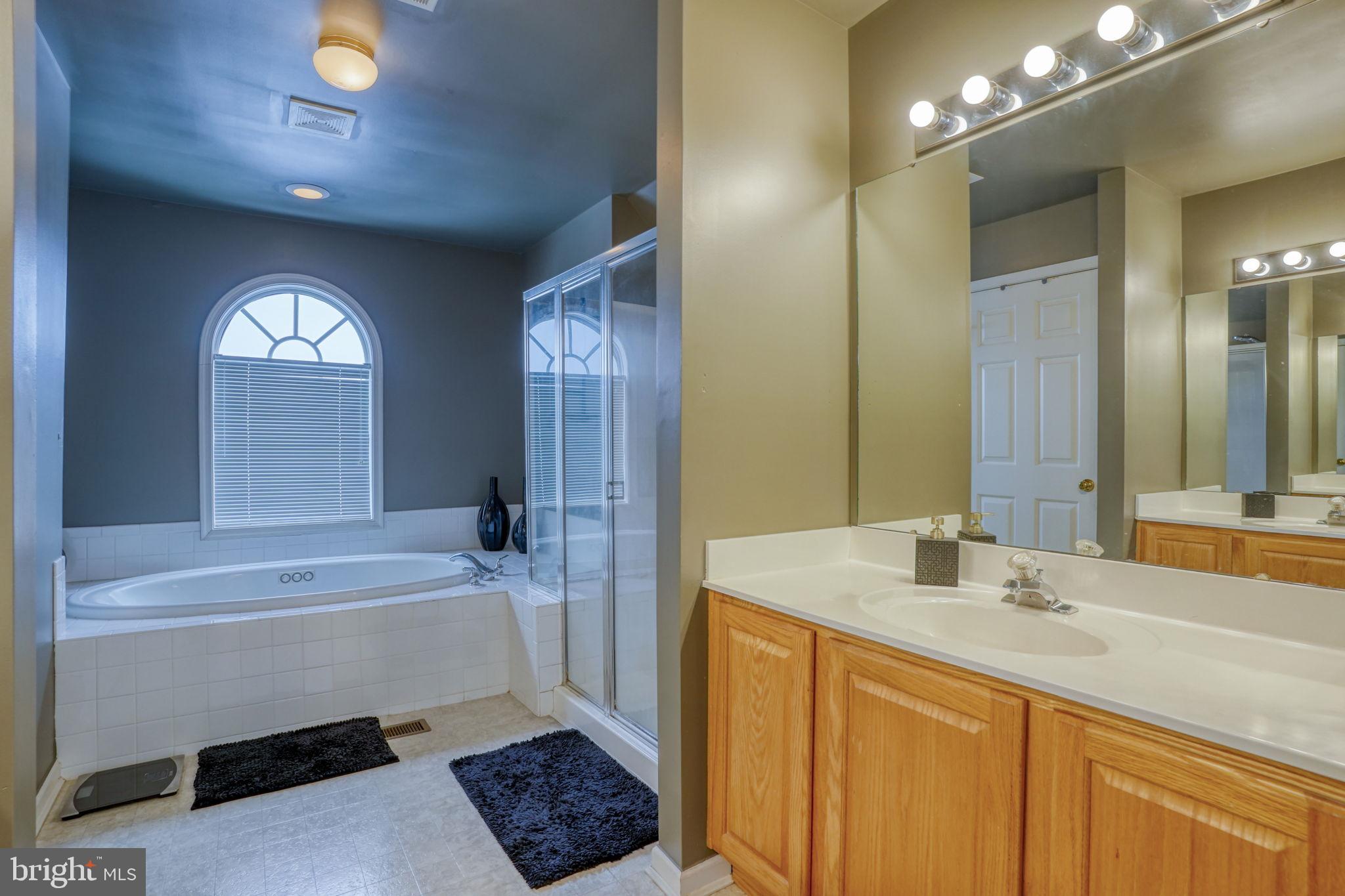 CANTWELL RIDGE - Residential