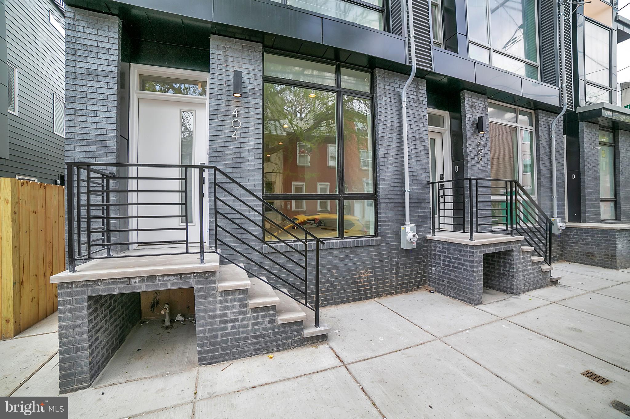 OLDE KENSINGTON - Residential Lease