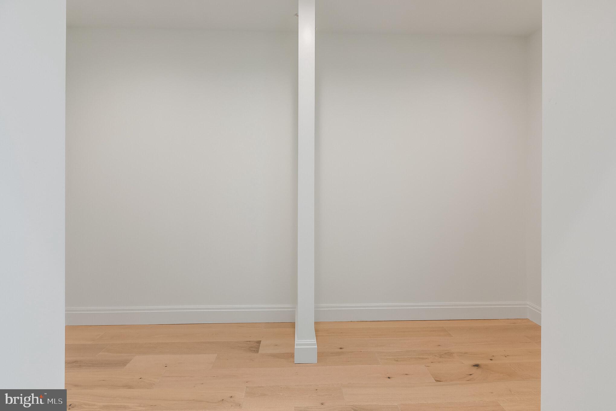 OLDE KENSINGTON - Residential Lease