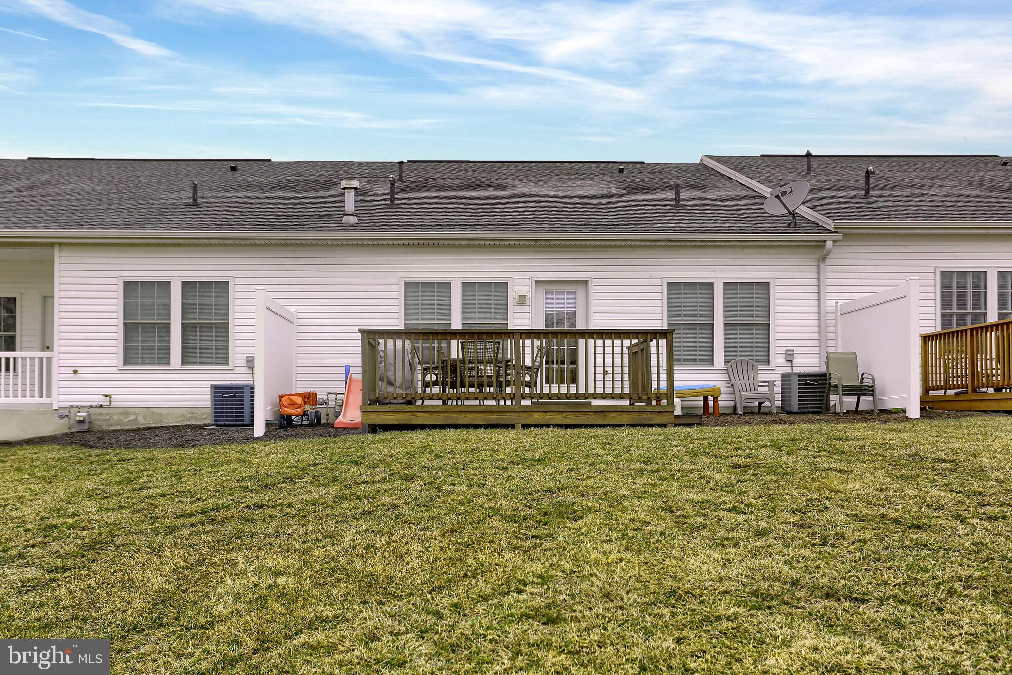 LEHMAN'S CROSSING - Residential