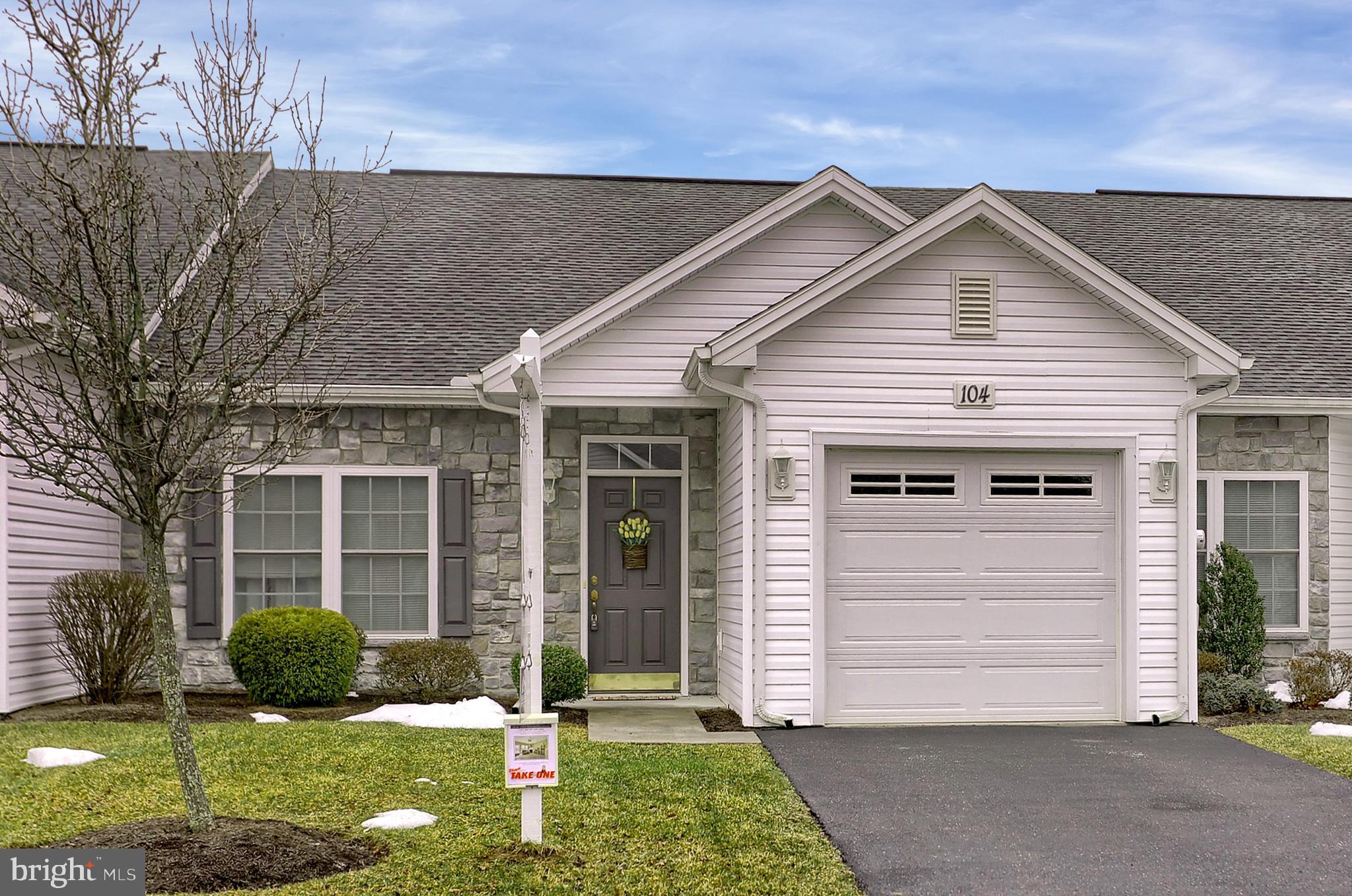 LEHMAN'S CROSSING - Residential