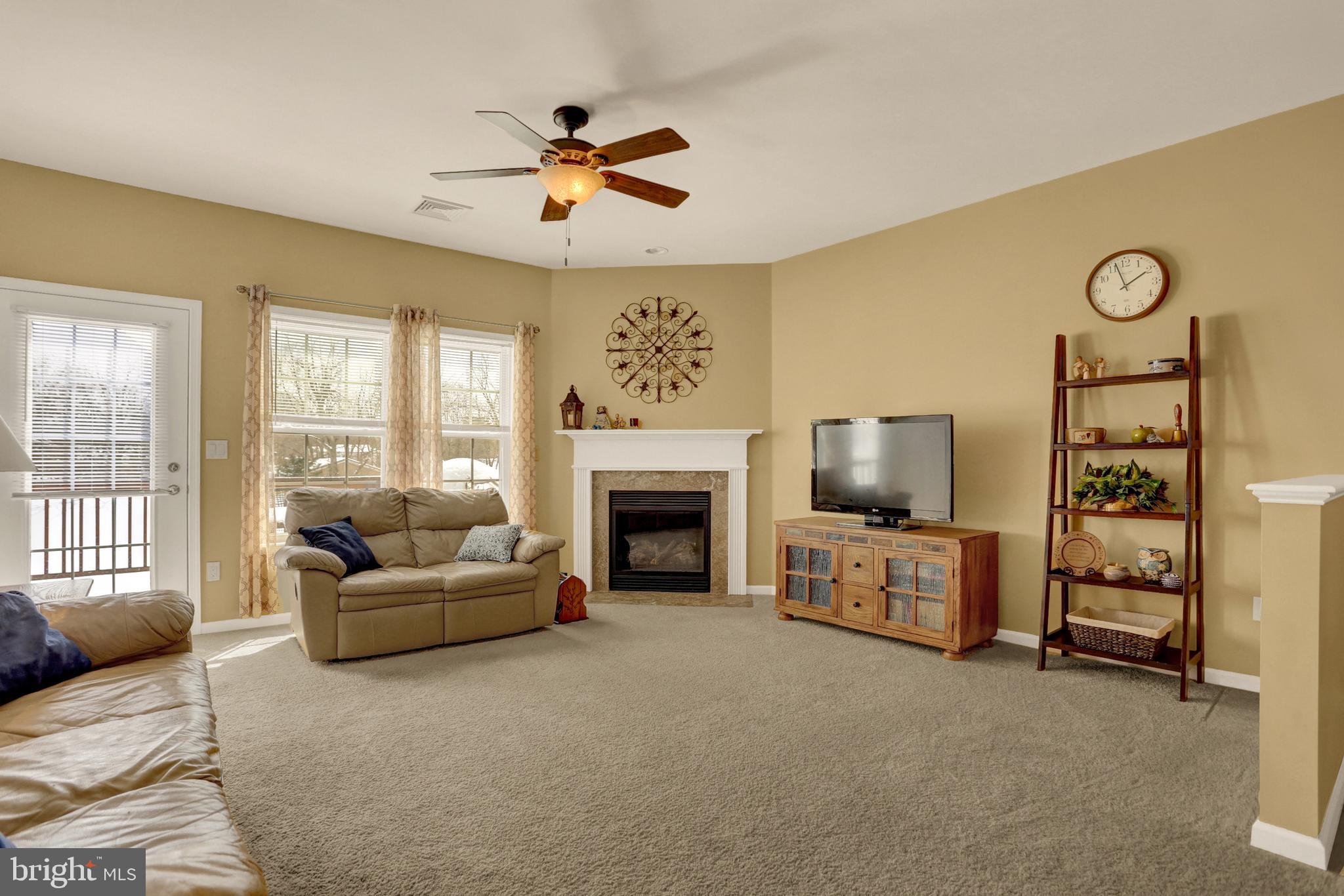 LEHMAN'S CROSSING - Residential