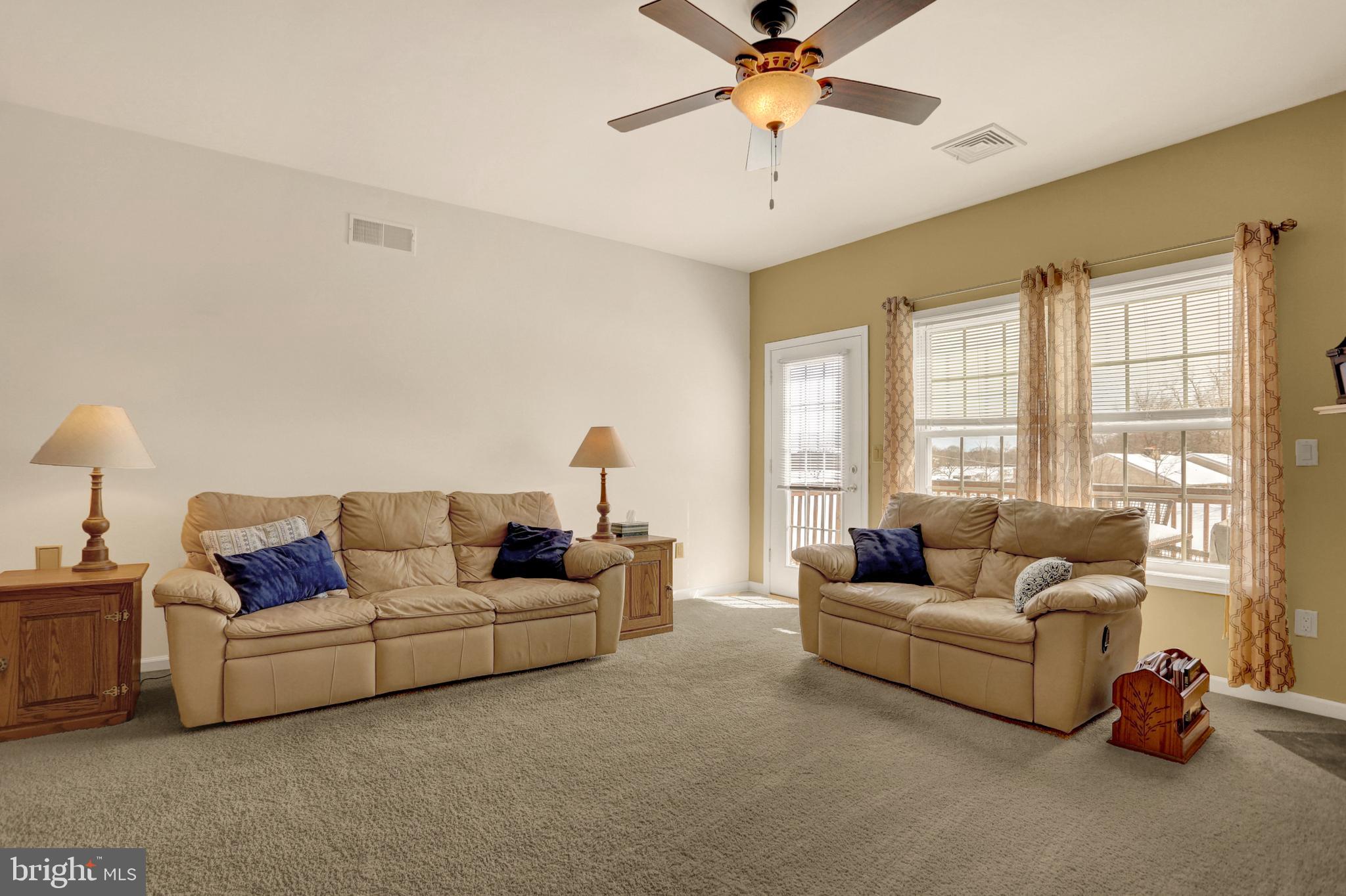 LEHMAN'S CROSSING - Residential