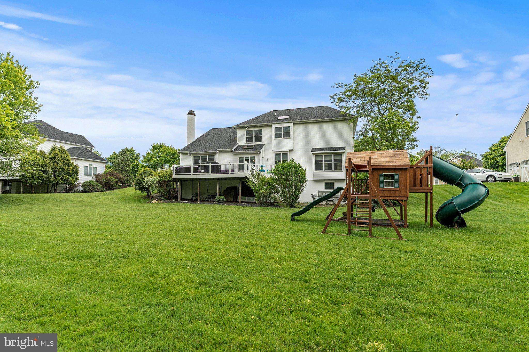 BRIDLE ESTATES - Residential