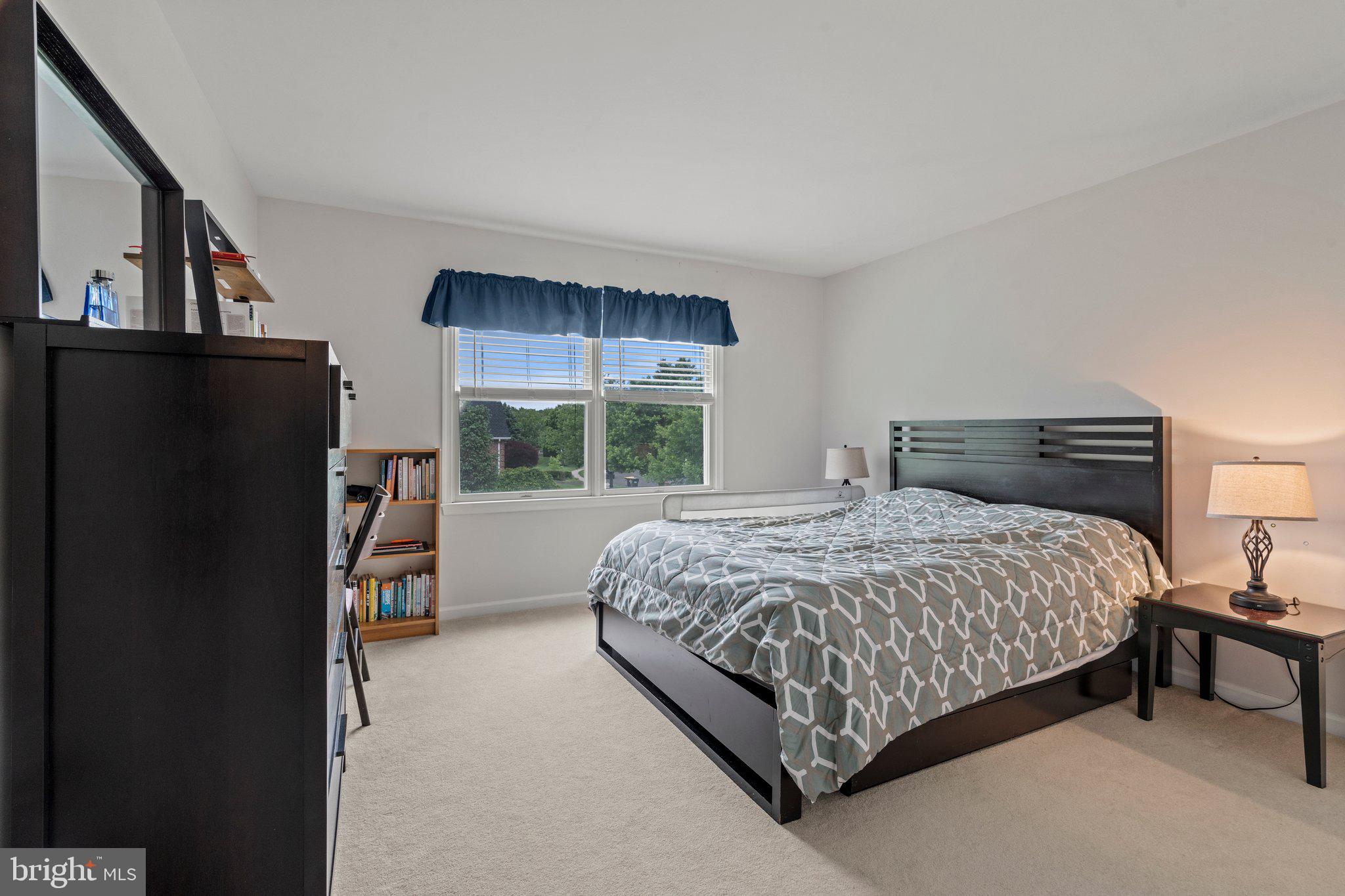 BRIDLE ESTATES - Residential