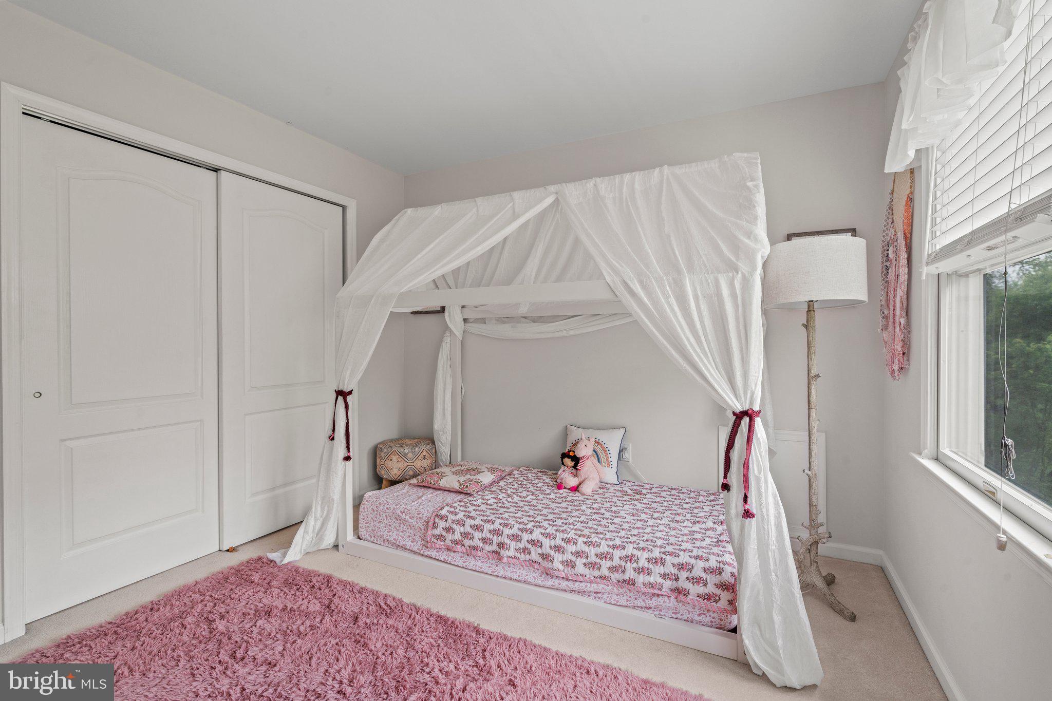 BRIDLE ESTATES - Residential