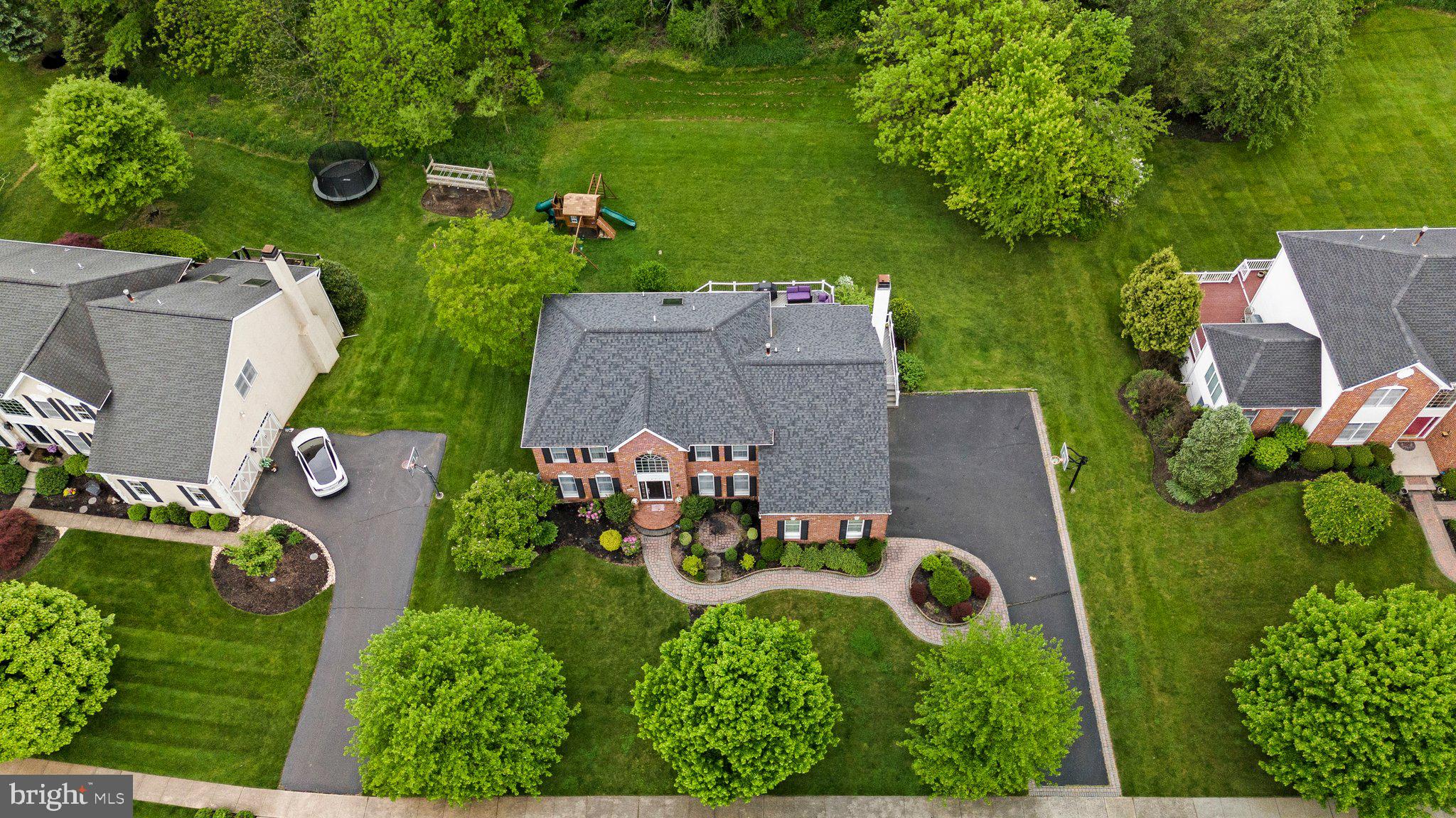 BRIDLE ESTATES - Residential