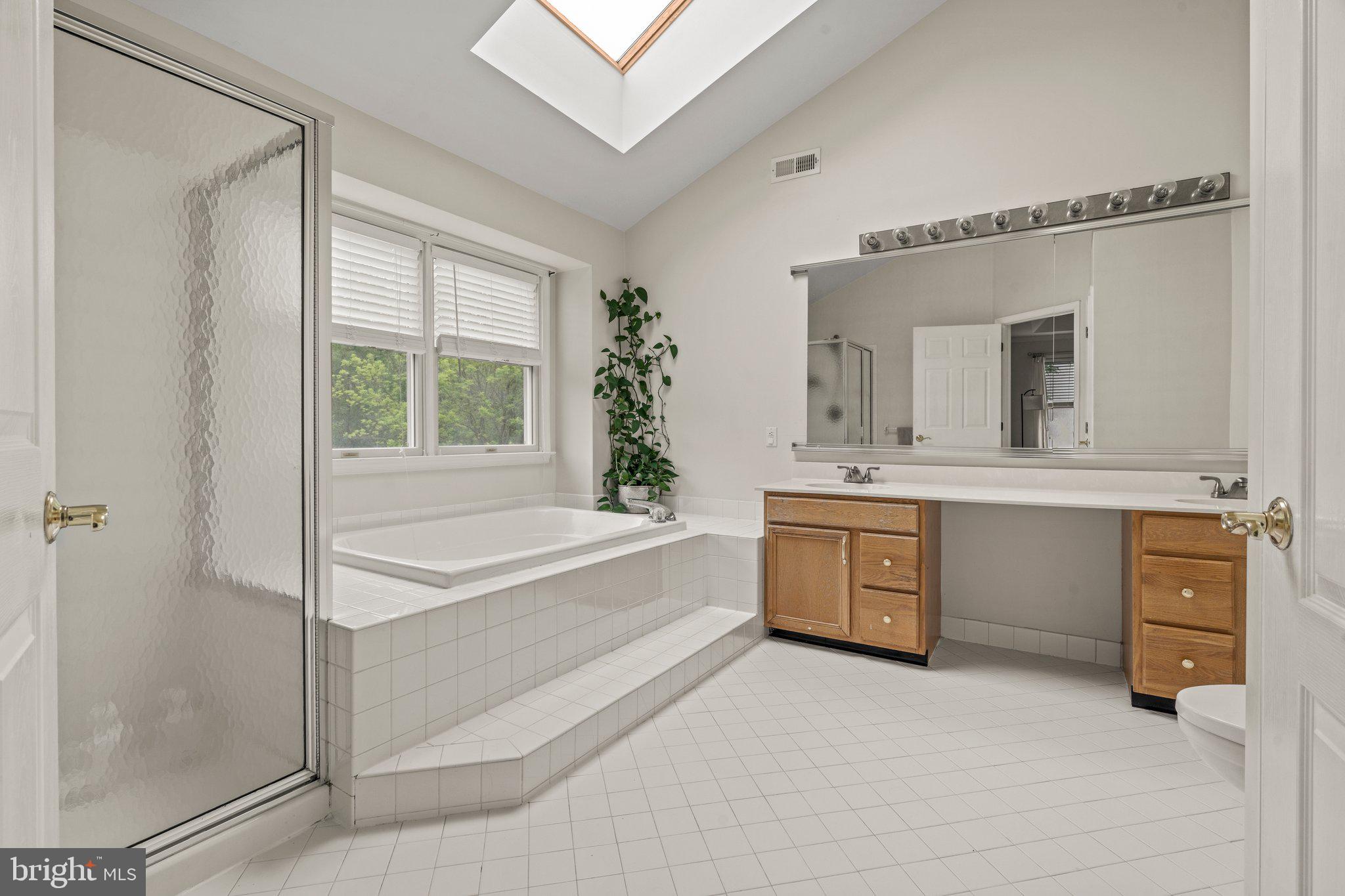 BRIDLE ESTATES - Residential