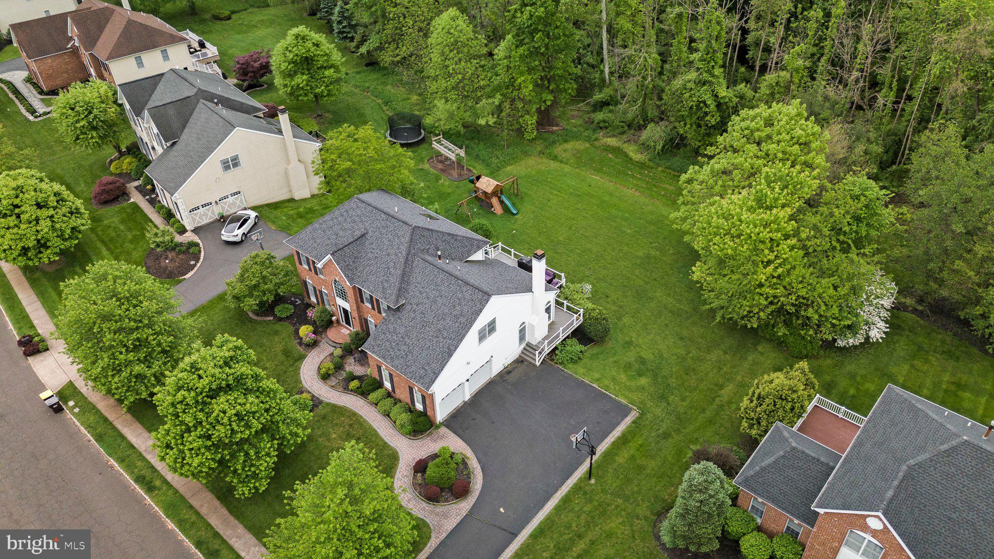 BRIDLE ESTATES - Residential