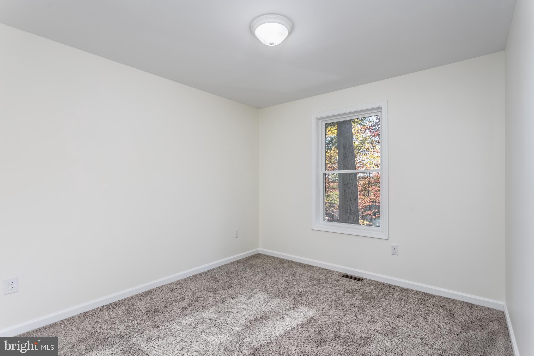 WILDE  ACRES - Residential