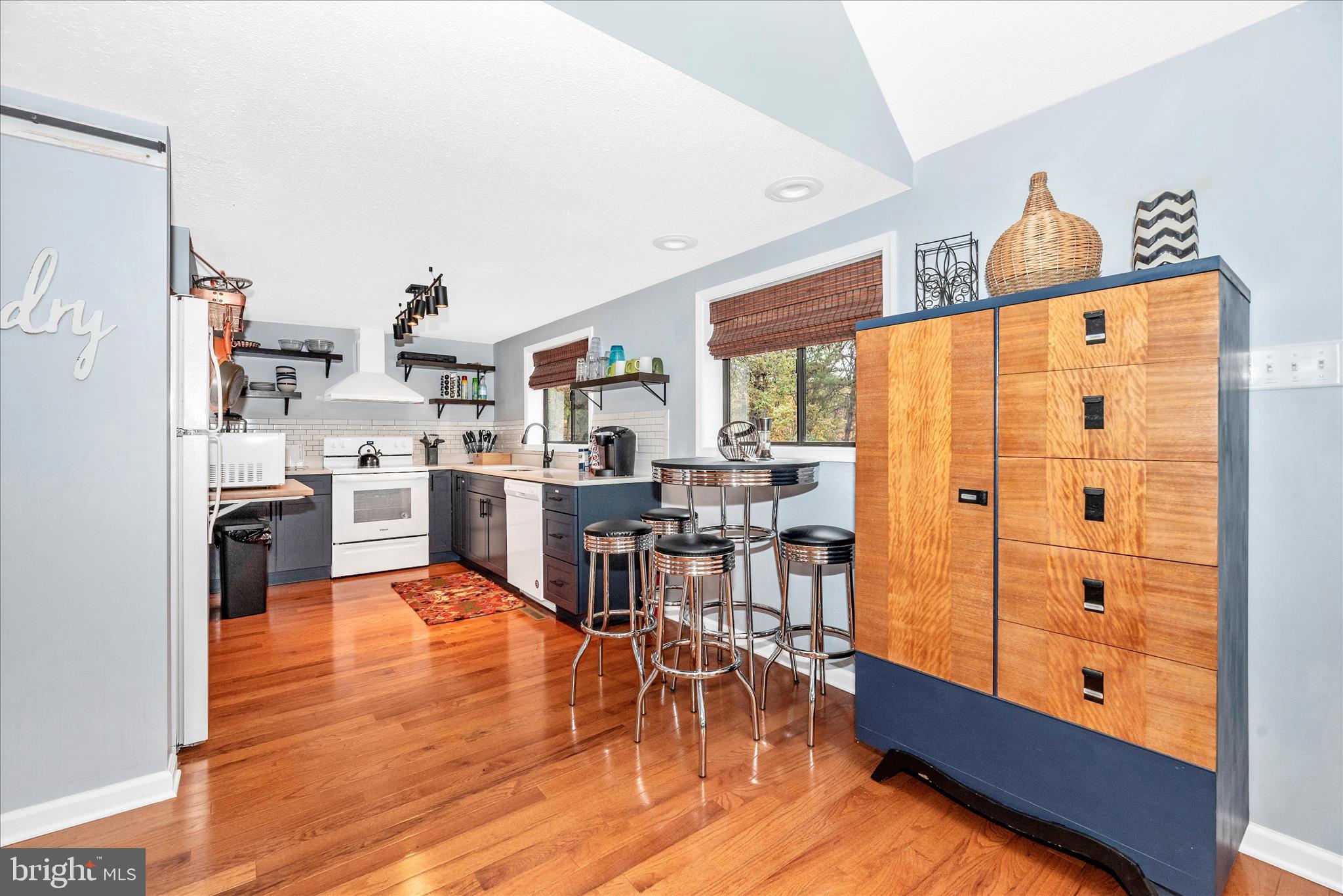 THE WOODS - Residential