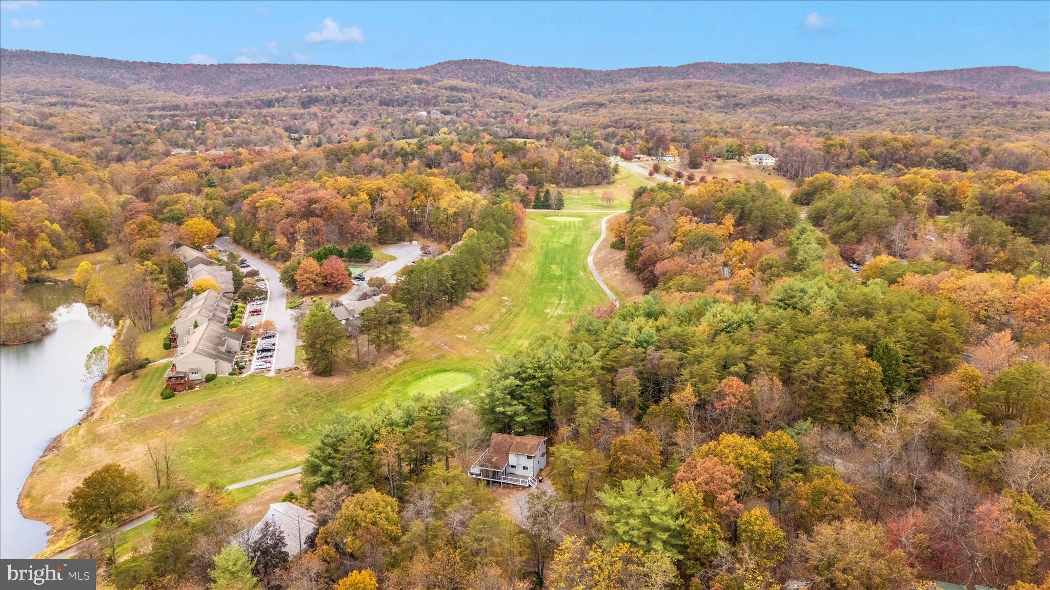 THE WOODS - Residential