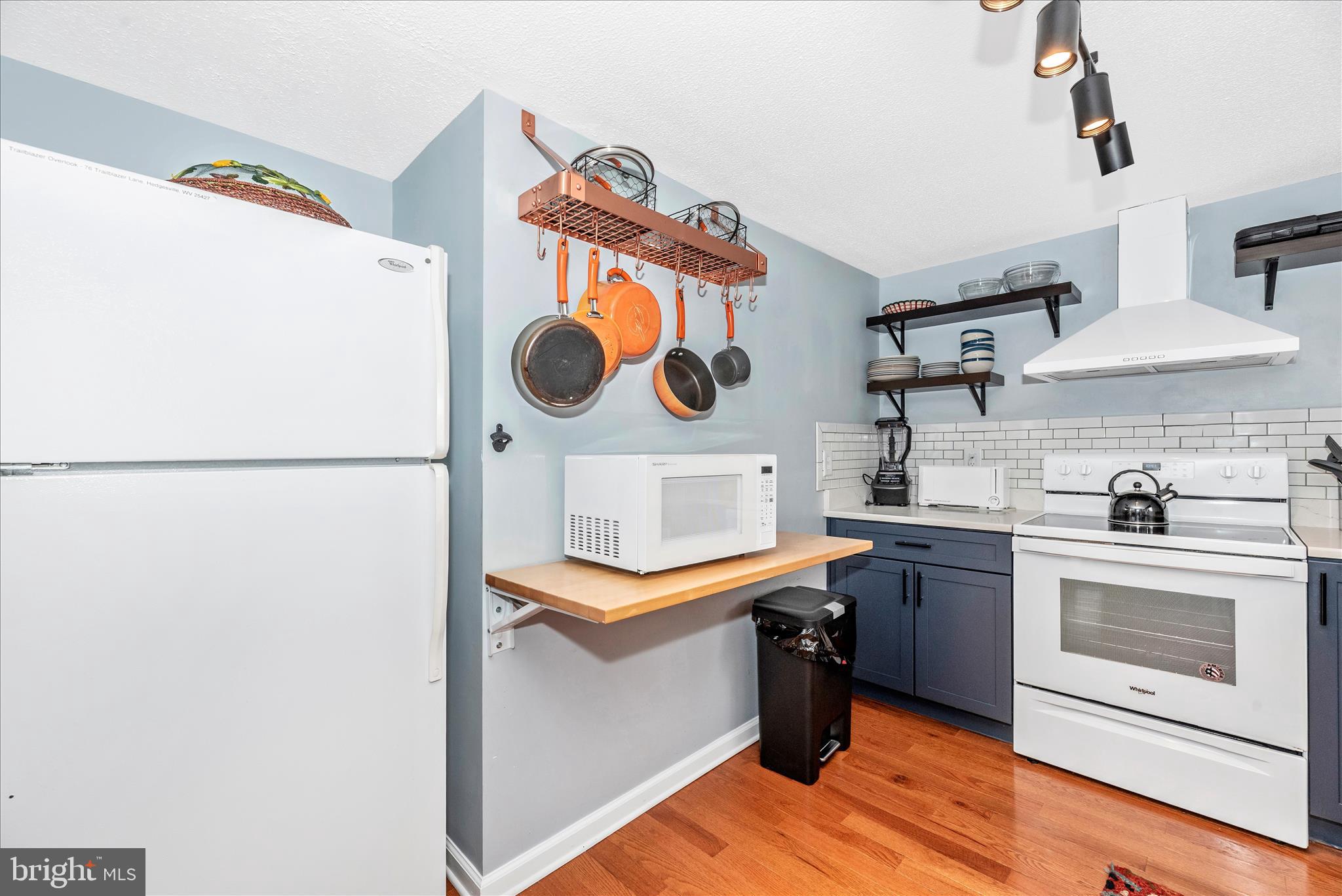 THE WOODS - Residential