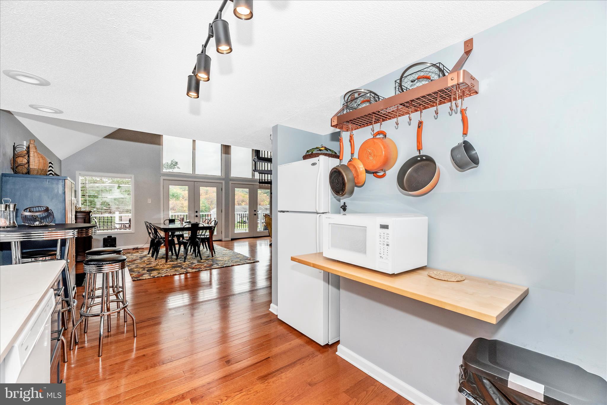 THE WOODS - Residential