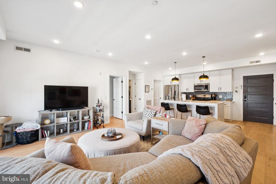 Welcome to 1232 N Front St Unit 4B, a modern 2-bedroom, 2-bathroom condo in the highly desirable Fishtown Station building (built 2019). Enjoy an open, airy floor plan with high-end finishes, plenty of natural light, in-unit washer/dryer, central air, and the ease of condo living in one of Philly's most electric neighborhoods.
What sets this home apart? You're literally living above Middle Child Clubhouse, the beloved all-day spot right in your building—perfect for grabbing breakfast sandwiches, creative lunches, craft cocktails, or dinner without ever stepping outside. From classic breakfast plates and inventive sandwiches to a vibrant bar scene with pool table vibes and private dining options, it's a true neighborhood hub that's steps from your door.
Beyond that, Fishtown's renowned dining scene is at your fingertips: dive into bold Thai at Kalaya, savor Levantine flavors and mezze at Suraya, enjoy wood-fired Italian at Wm. Mulherin's Sons, or try creative Mexican at El Chingon Fishtown. Nearby gems like Laser Wolf, Meetinghouse, and more keep the options endless and ever-evolving along Frankford Avenue and beyond.
Transit is effortless—steps to the Market-Frankford Line (the "El") at Girard Station (Front & Girard) for fast rides to Center City, University City, and more. SEPTA buses (5, 25, 43, 57) and the Girard trolley (Route G) are also right there, making this a dream for car-free or low-car living.
Rare chance to own in the heart of Fishtown, where convenience meets cool. Schedule your showing today and see why this spot is unbeatable!