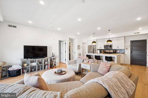 1232 N FRONT STREET 4B PHILADELPHIA PA 19122