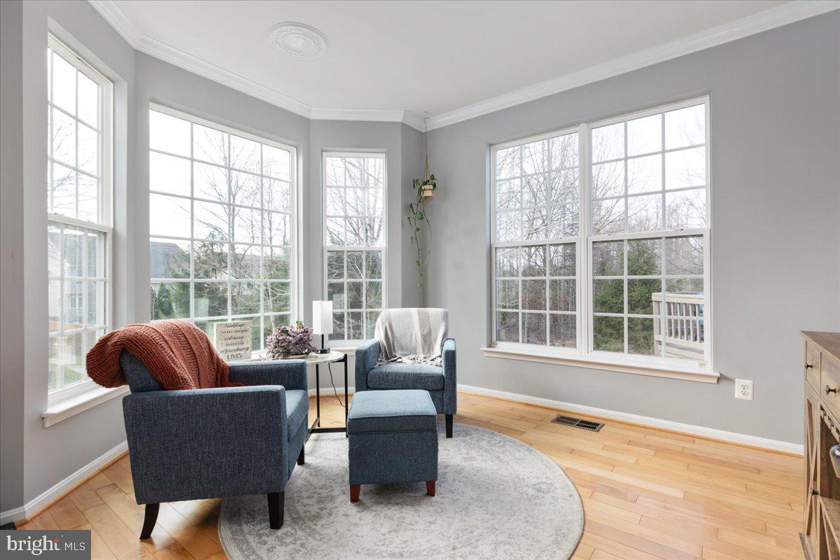 COLES RUN/PARKWAY WEST - Residential