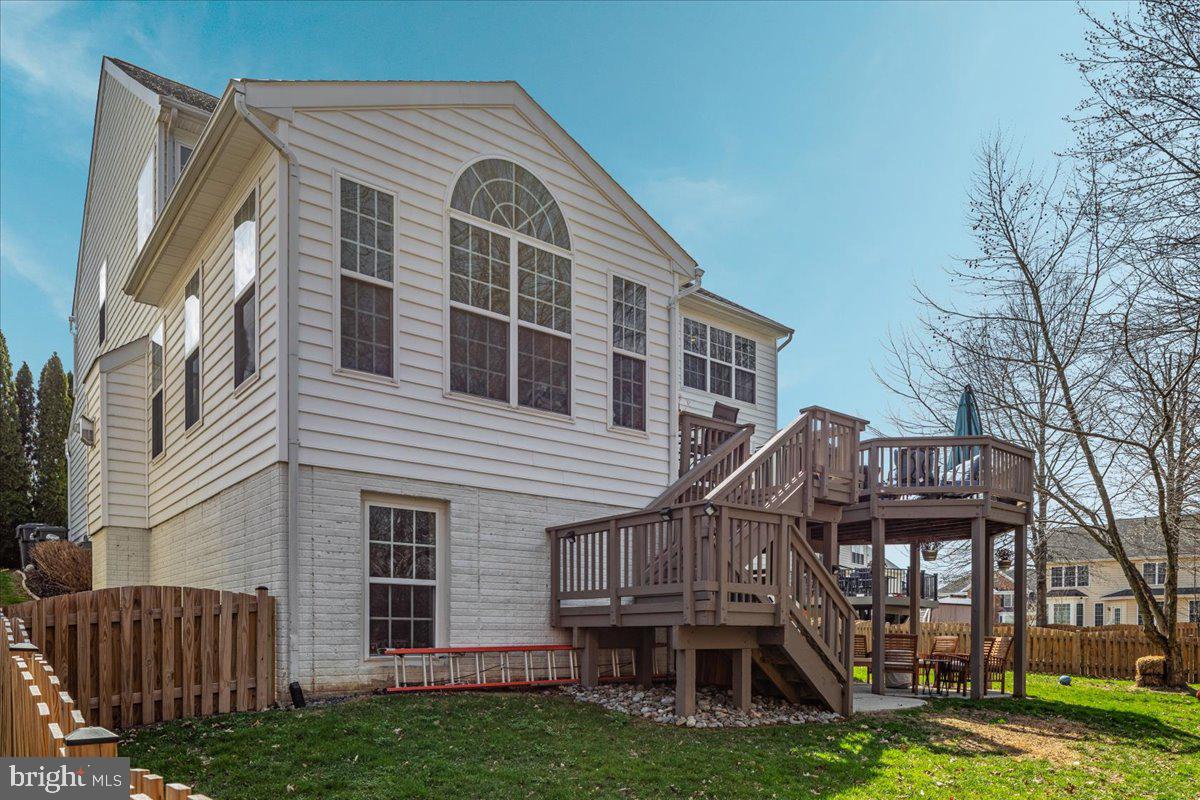 COLES RUN/PARKWAY WEST - Residential