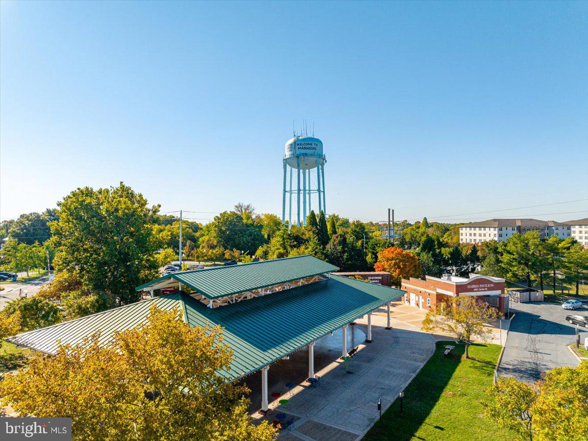 COLES RUN/PARKWAY WEST - Residential