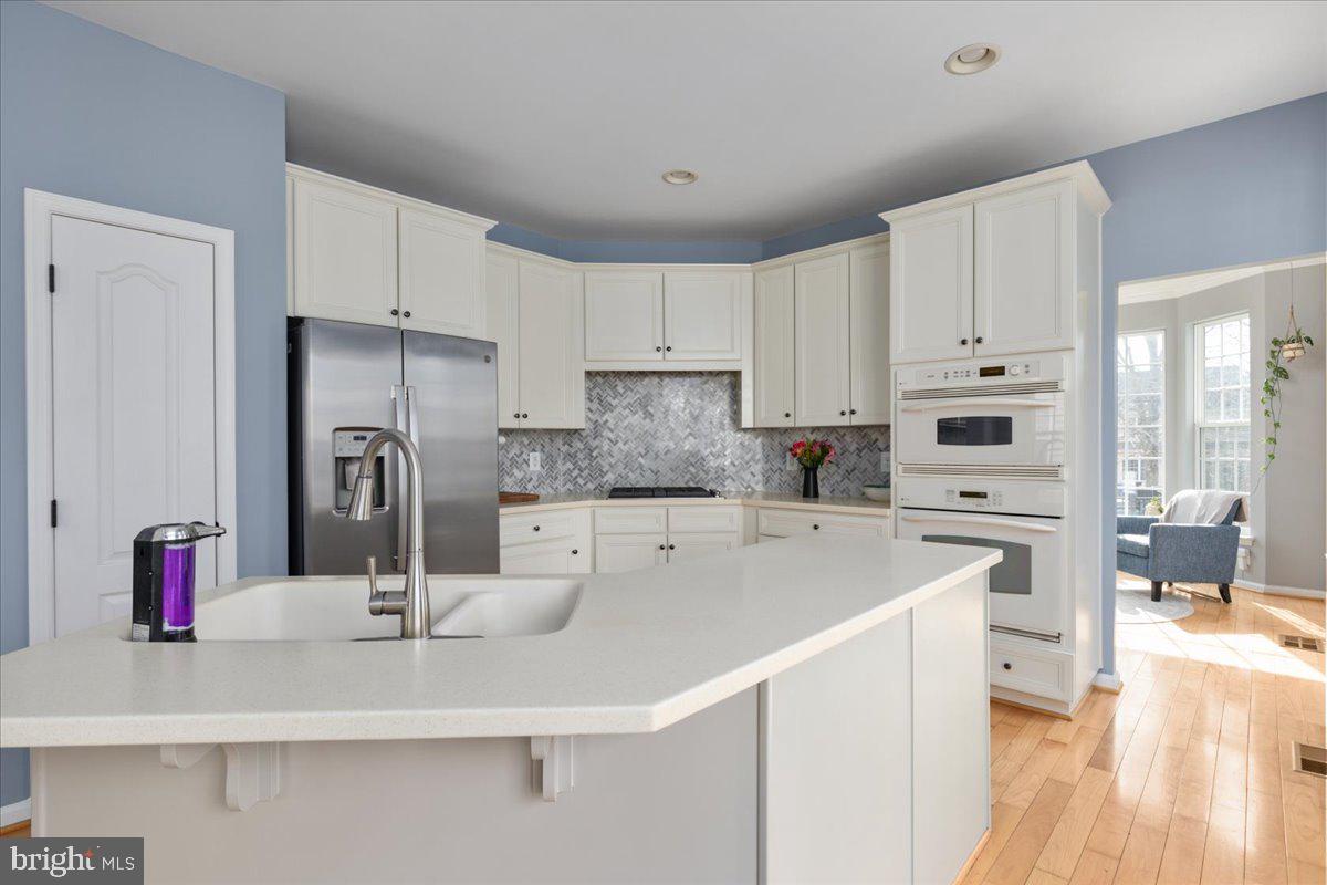 COLES RUN/PARKWAY WEST - Residential