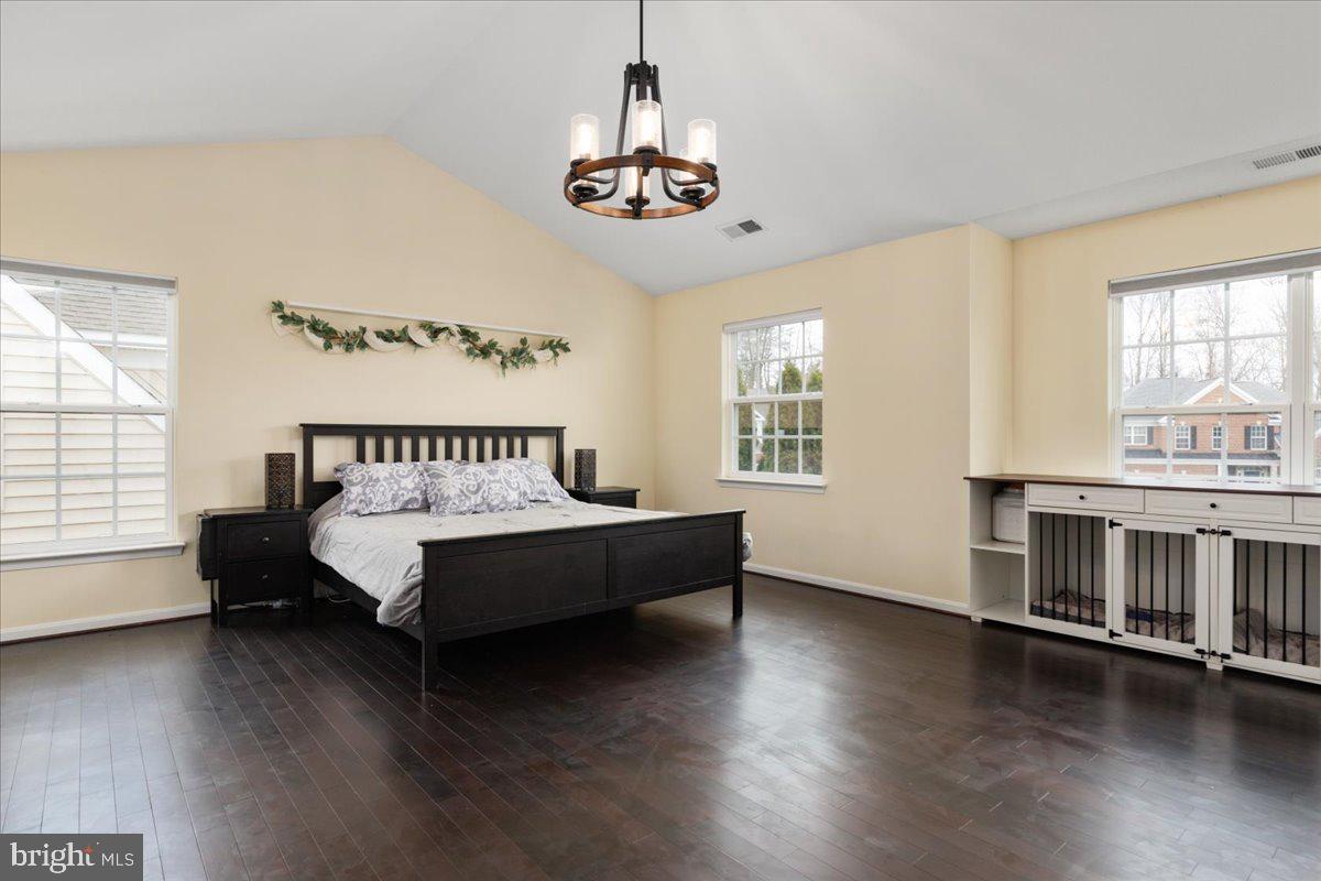 COLES RUN/PARKWAY WEST - Residential