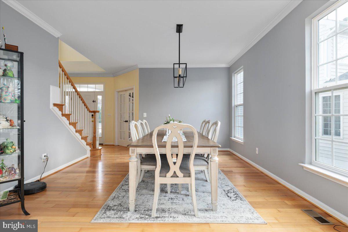 COLES RUN/PARKWAY WEST - Residential