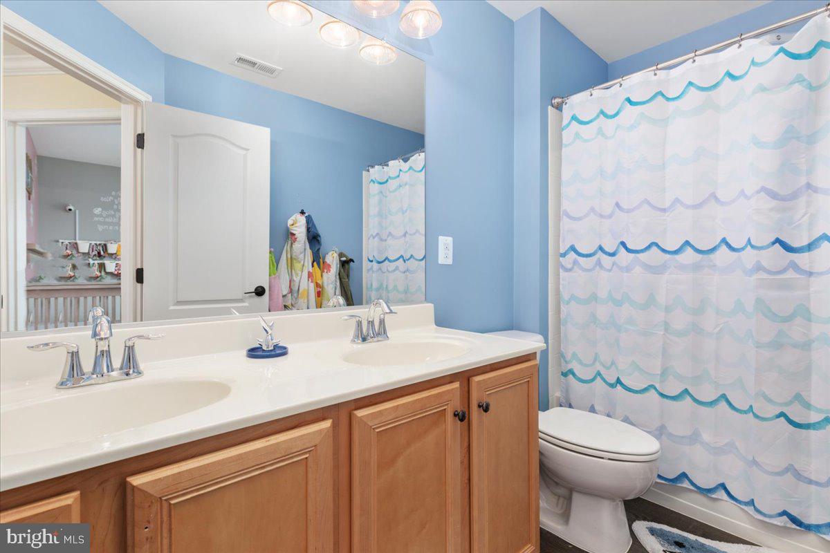 COLES RUN/PARKWAY WEST - Residential