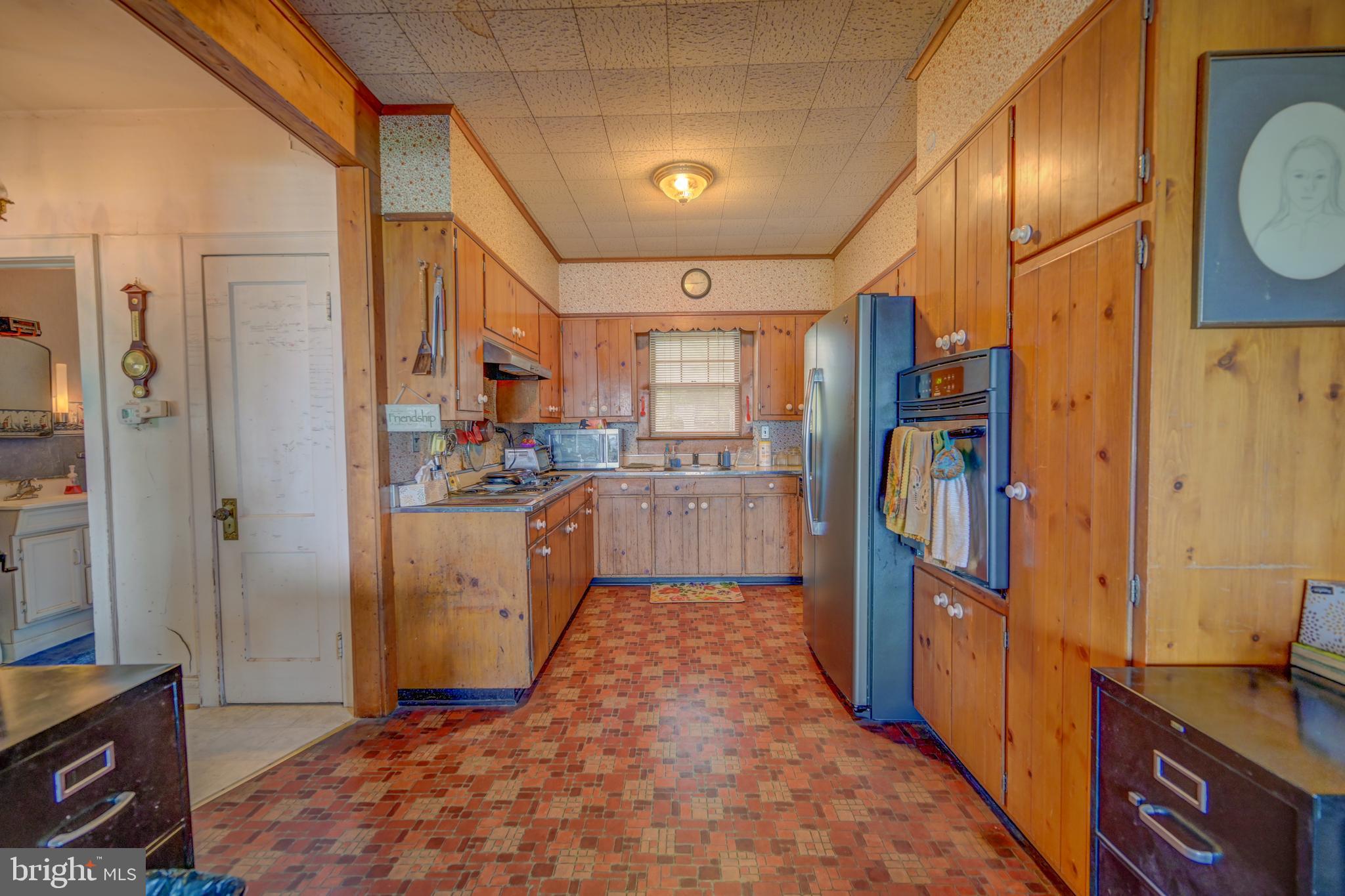 MAGOTHY MANOR - Residential