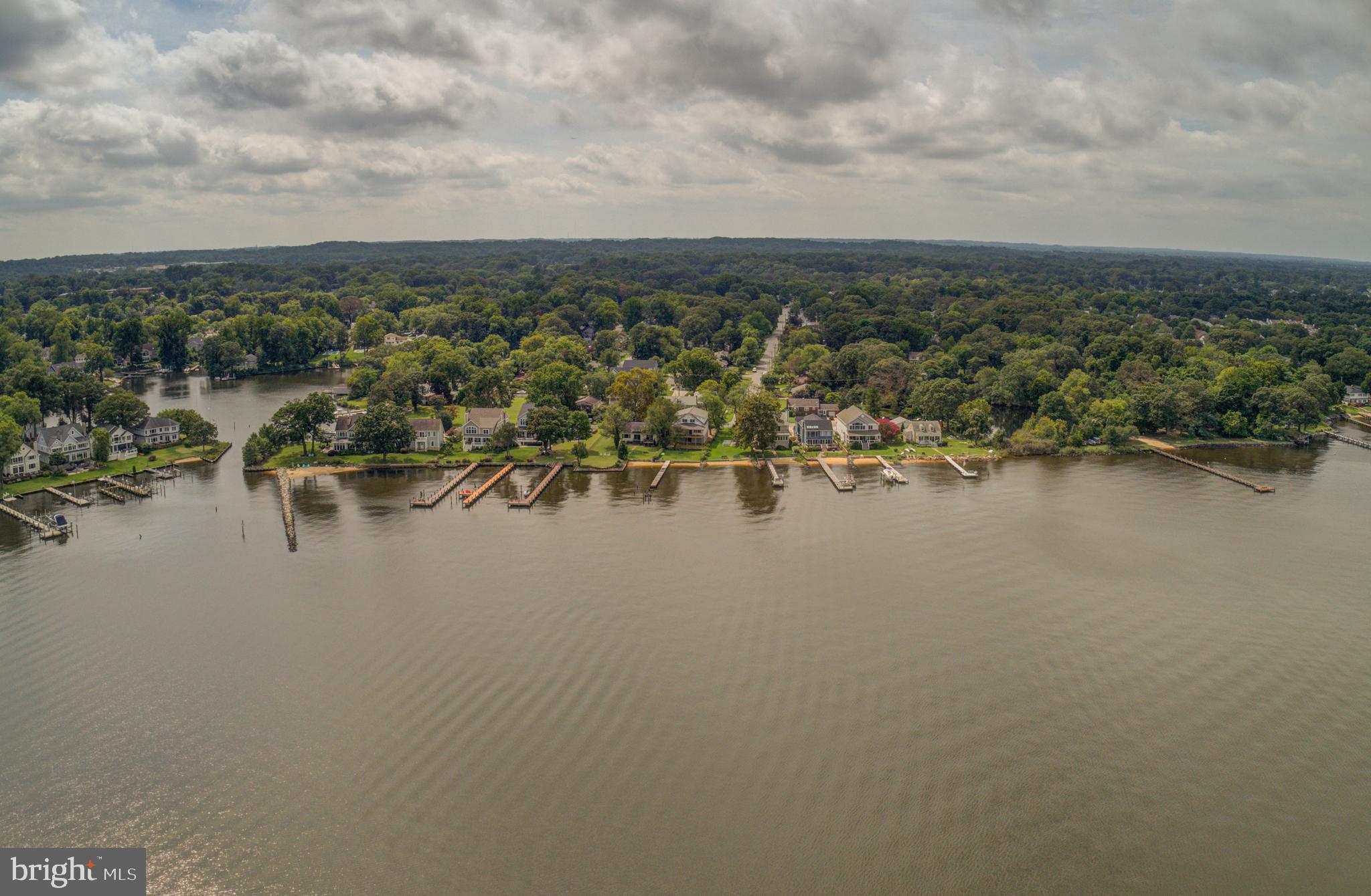 MAGOTHY MANOR - Residential