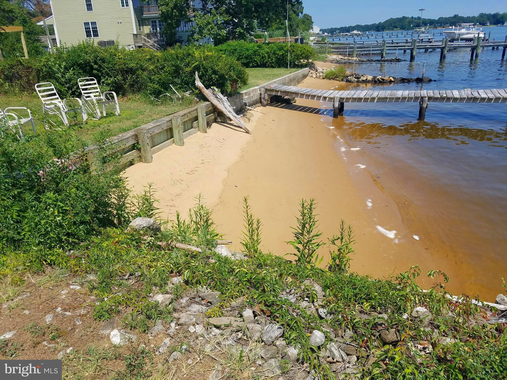 MAGOTHY MANOR - Residential