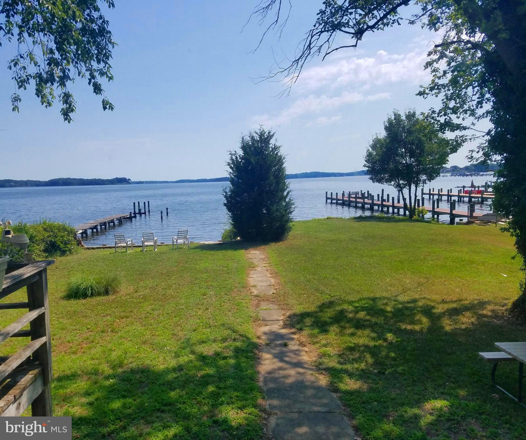 MAGOTHY MANOR - Residential