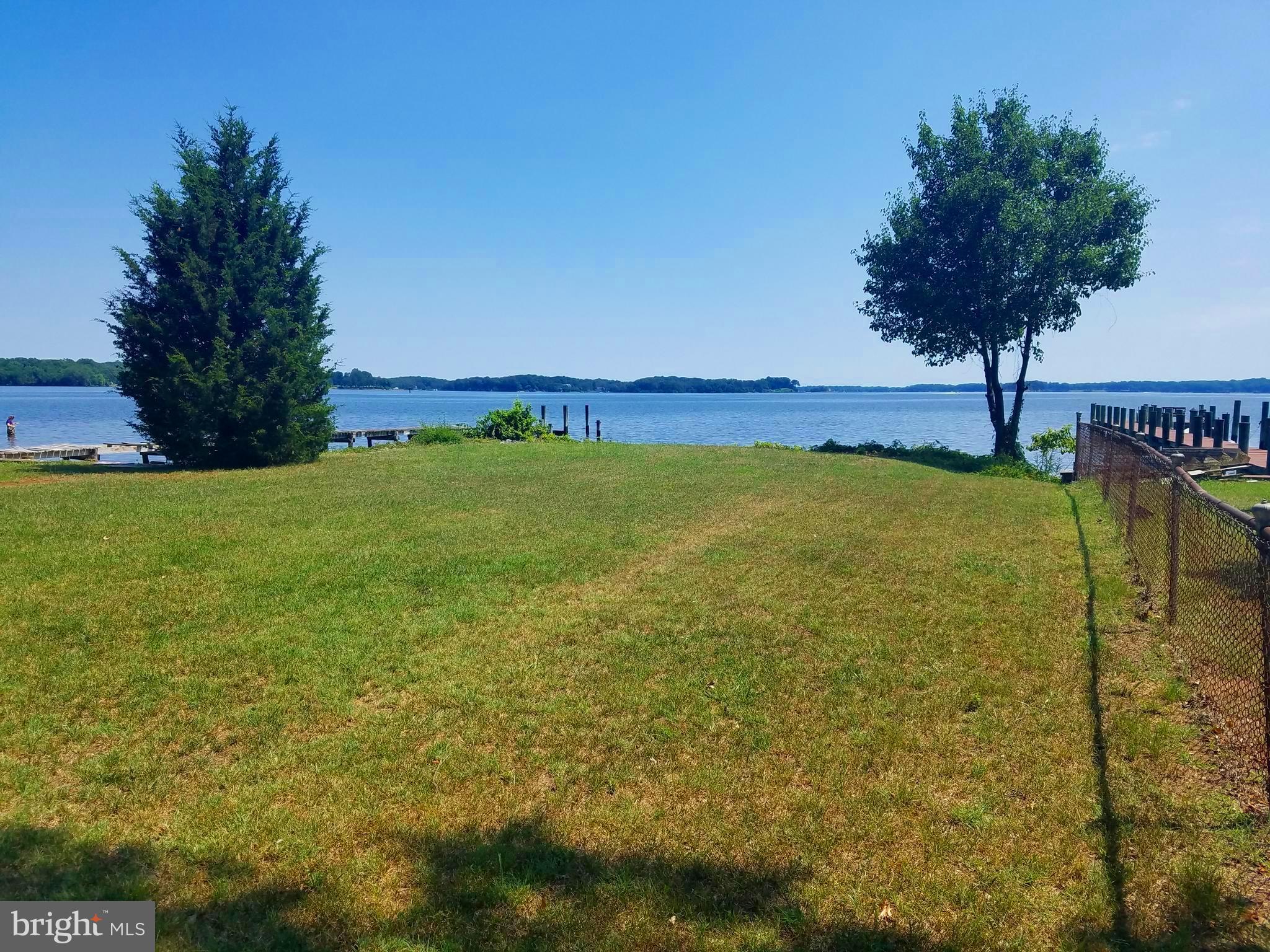 MAGOTHY MANOR - Residential